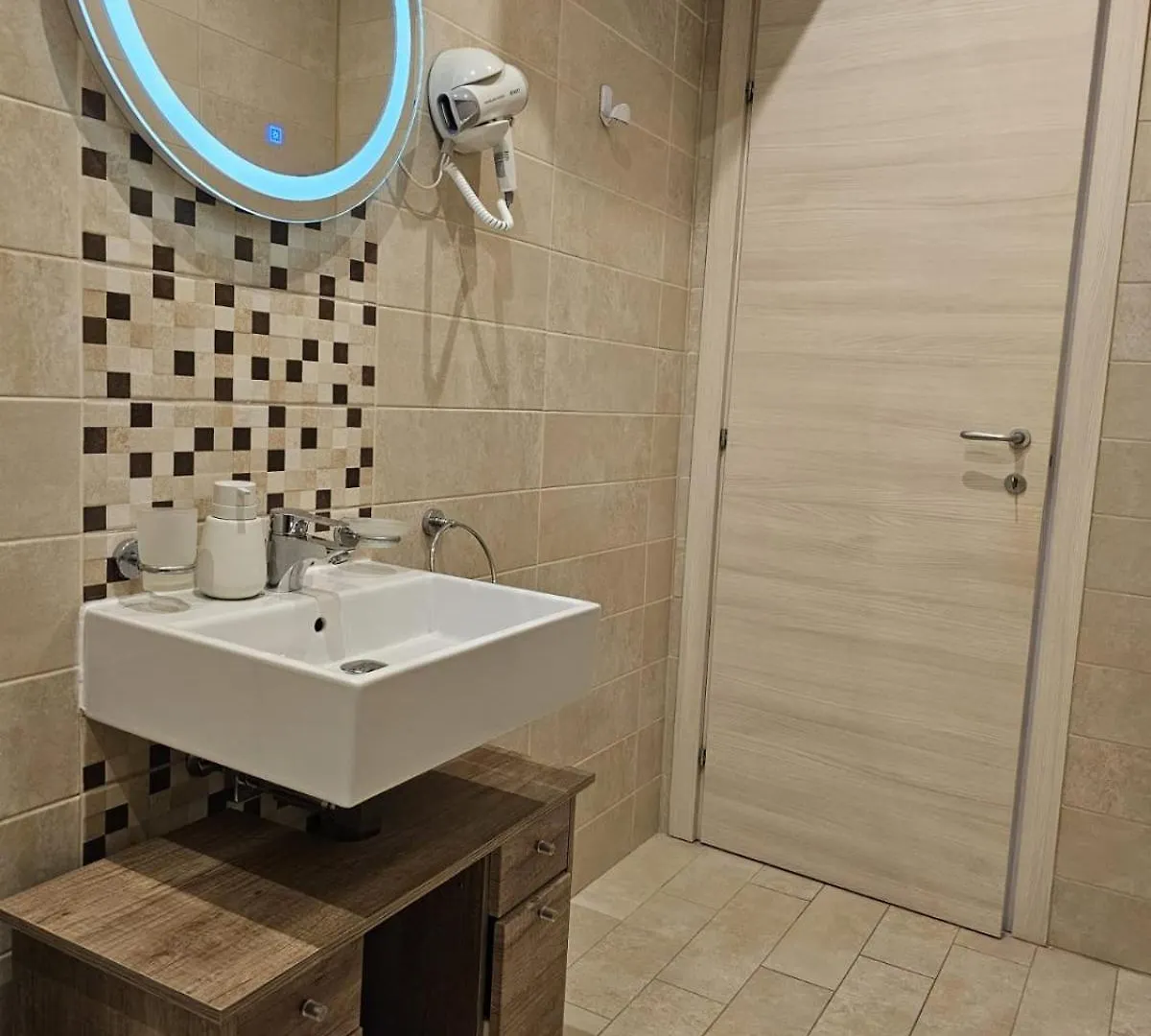 Sliema Promenade Suites III Apartment